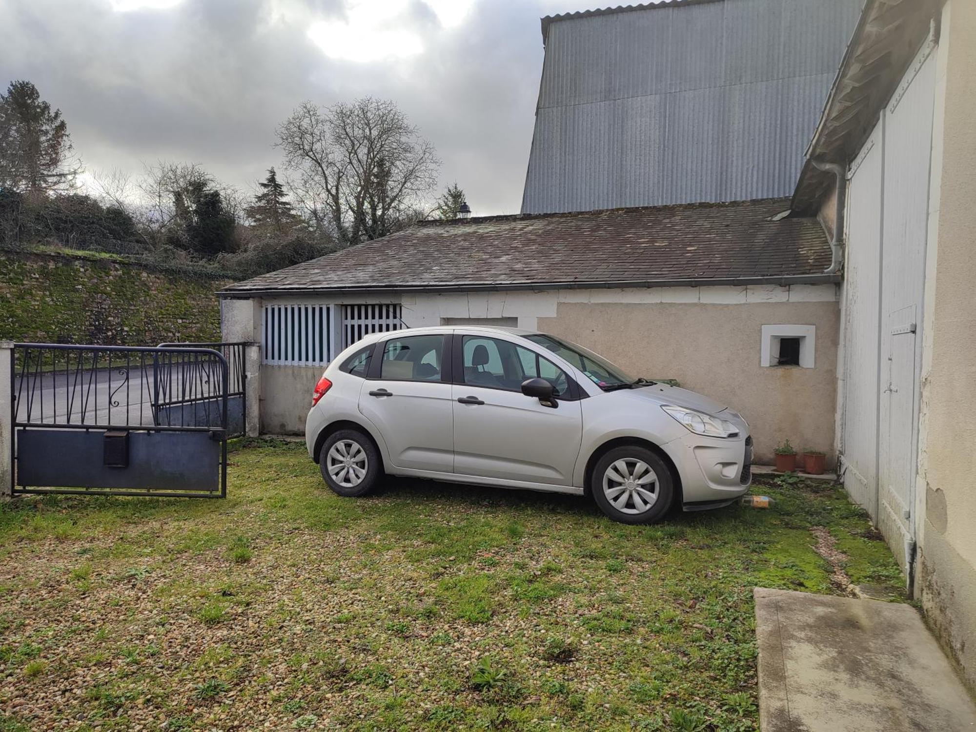 Maison Plain Pied, 2 Chambres, Longere Typique , Fraiche, Dans Bourg Avec Tous Commerces Lucay-le-Male Exterior foto