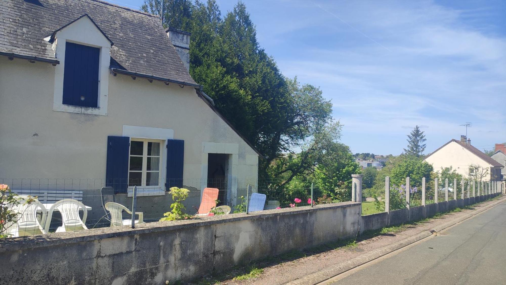 Maison Plain Pied, 2 Chambres, Longere Typique , Fraiche, Dans Bourg Avec Tous Commerces Lucay-le-Male Exterior foto